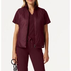 NWT Jaanuu Women's Burgundy Phantom Slim Insulated Vest- Size XS